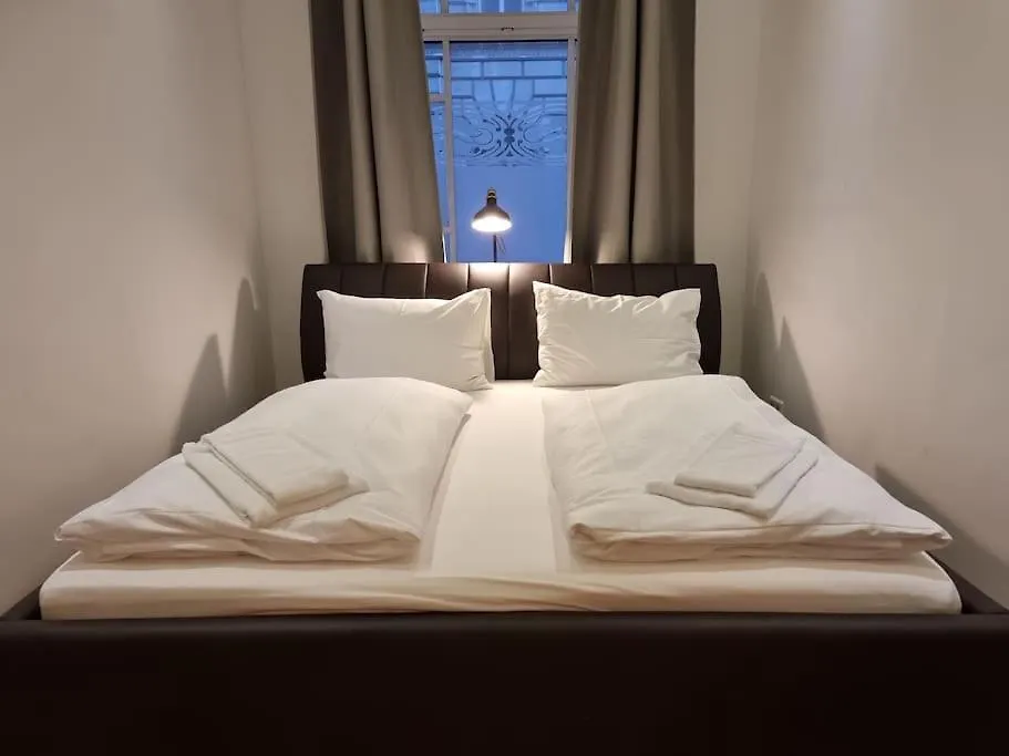 Sissi Royal Suite - Inner City 4 Bedroom Apartment Vienna