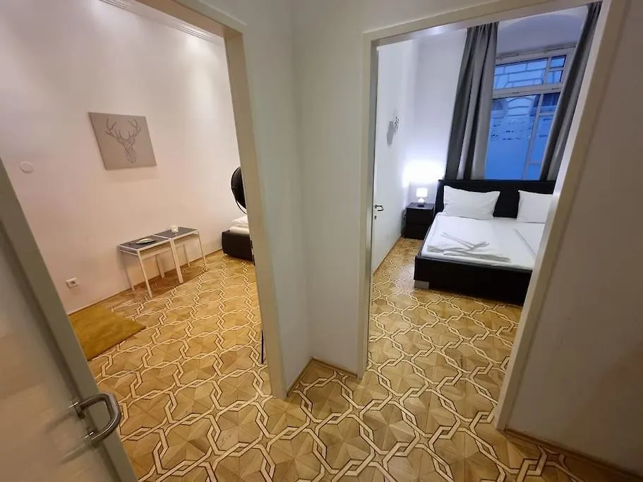 Sissi Royal Suite - Inner City 4 Bedroom Apartment Vienna Austria