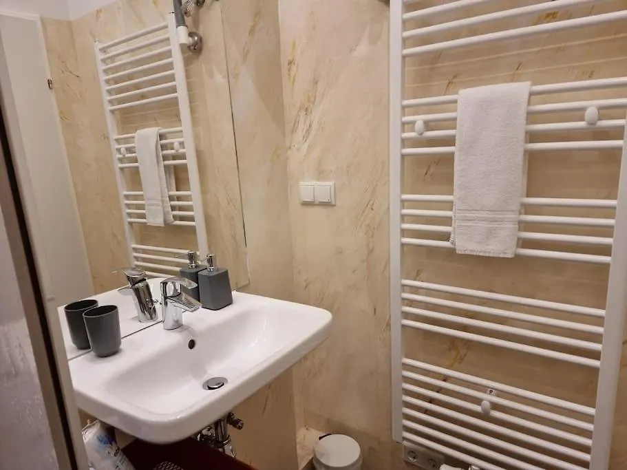 Sissi Royal Suite - Inner City 4 Bedroom Apartment Vienna Austria
